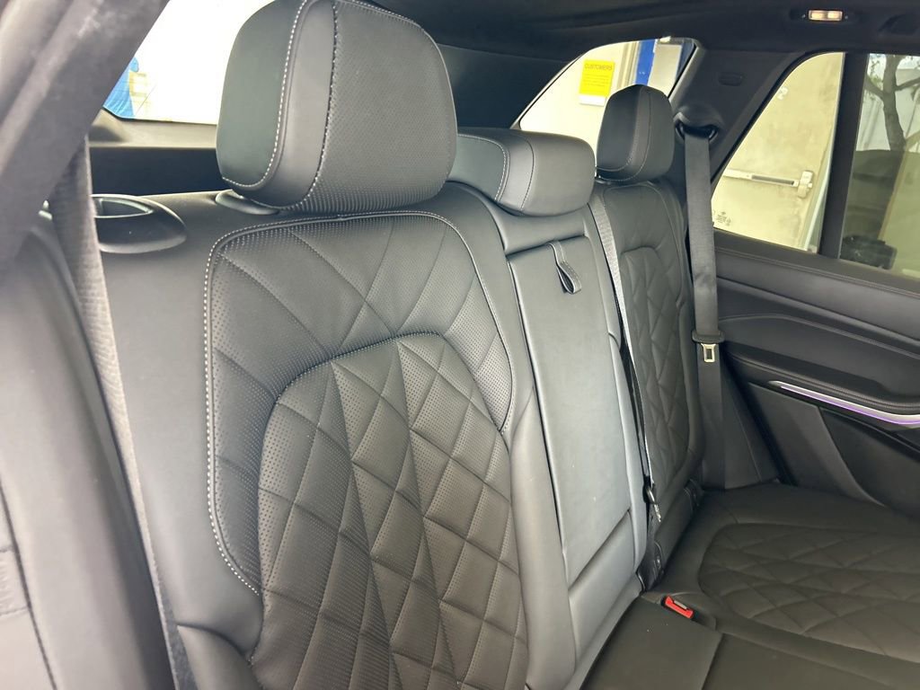 Used 2025 BMW X5 xDrive40i w/ M Sport Package image 30