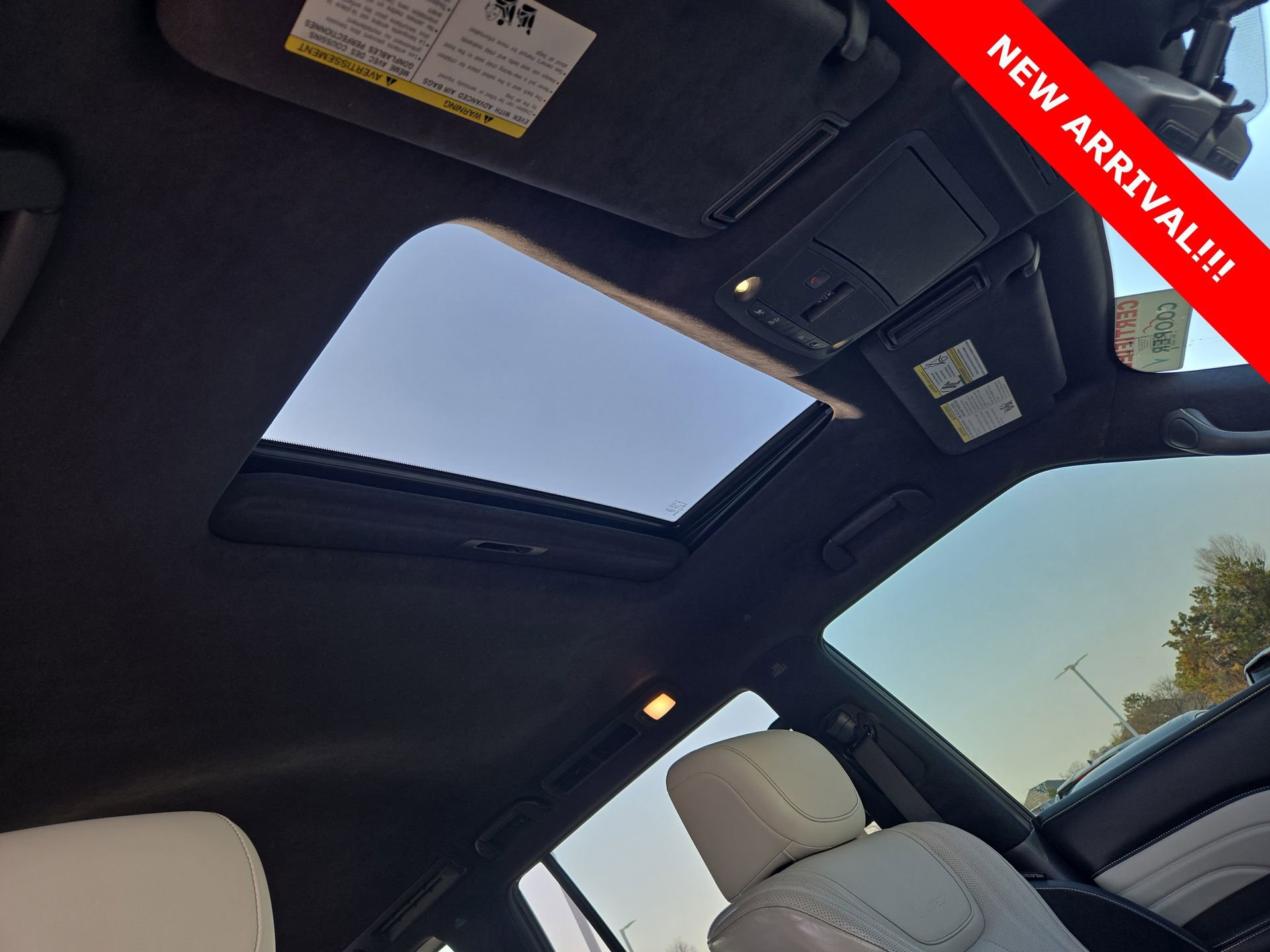 Used 2019 INFINITI QX80 Limited w/ All-Season Package image 16