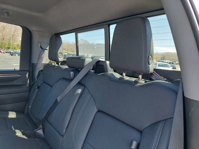 Used 2025 Chevrolet Silverado 3500 LT w/ All Star Edition image 35