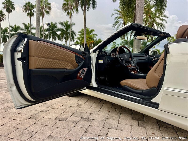 Used 2007 Mercedes-Benz CLK 350 Cabriolet image 22
