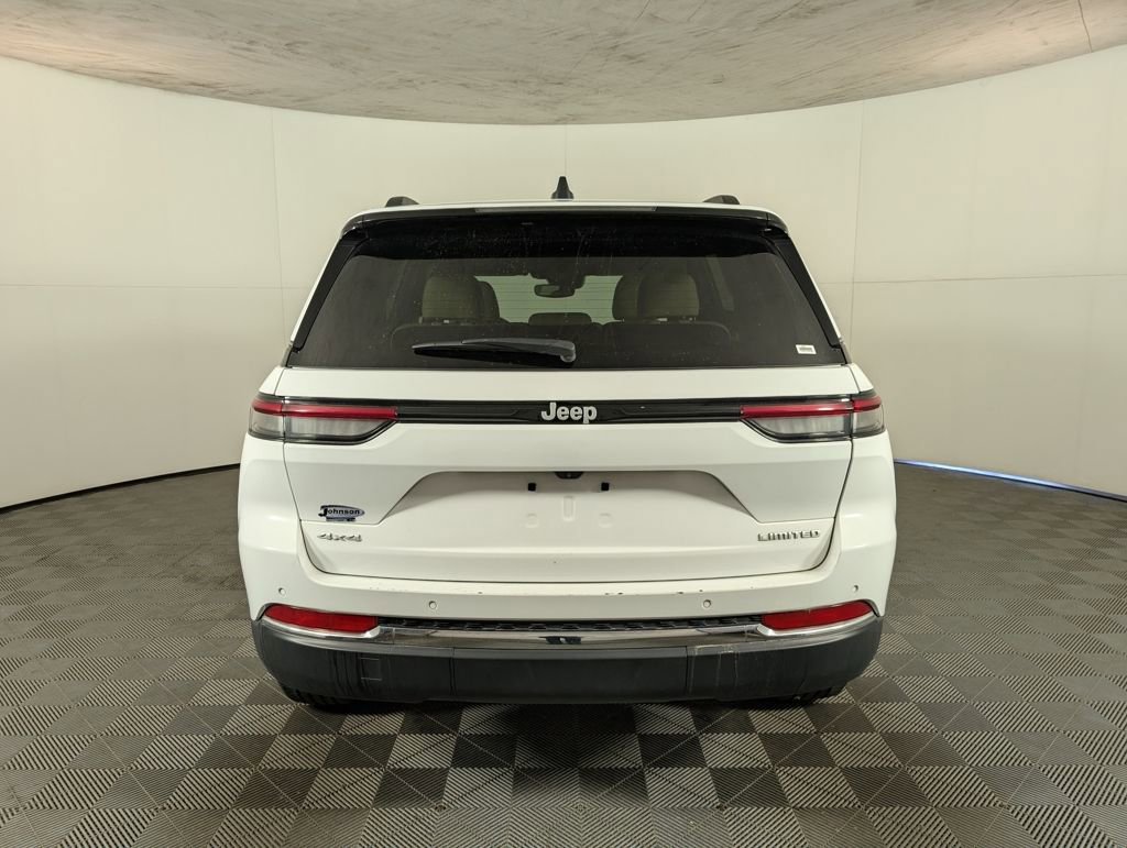 Certified 2024 Jeep Grand Cherokee Limited image 8