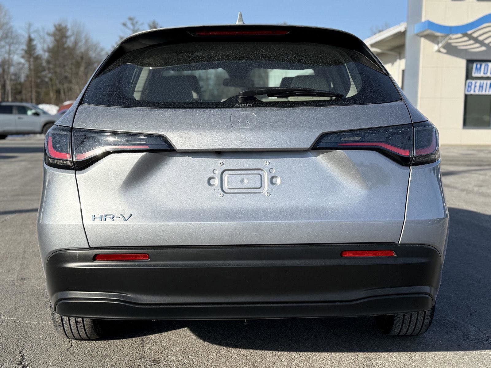 Certified 2023 Honda HR-V LX image 6