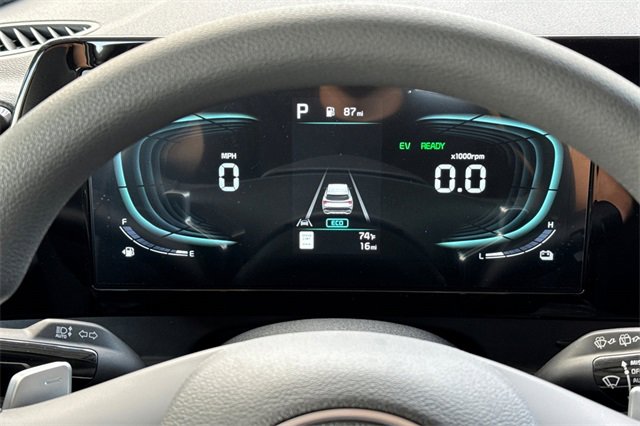 New 2025 Kia Sportage LX image 30