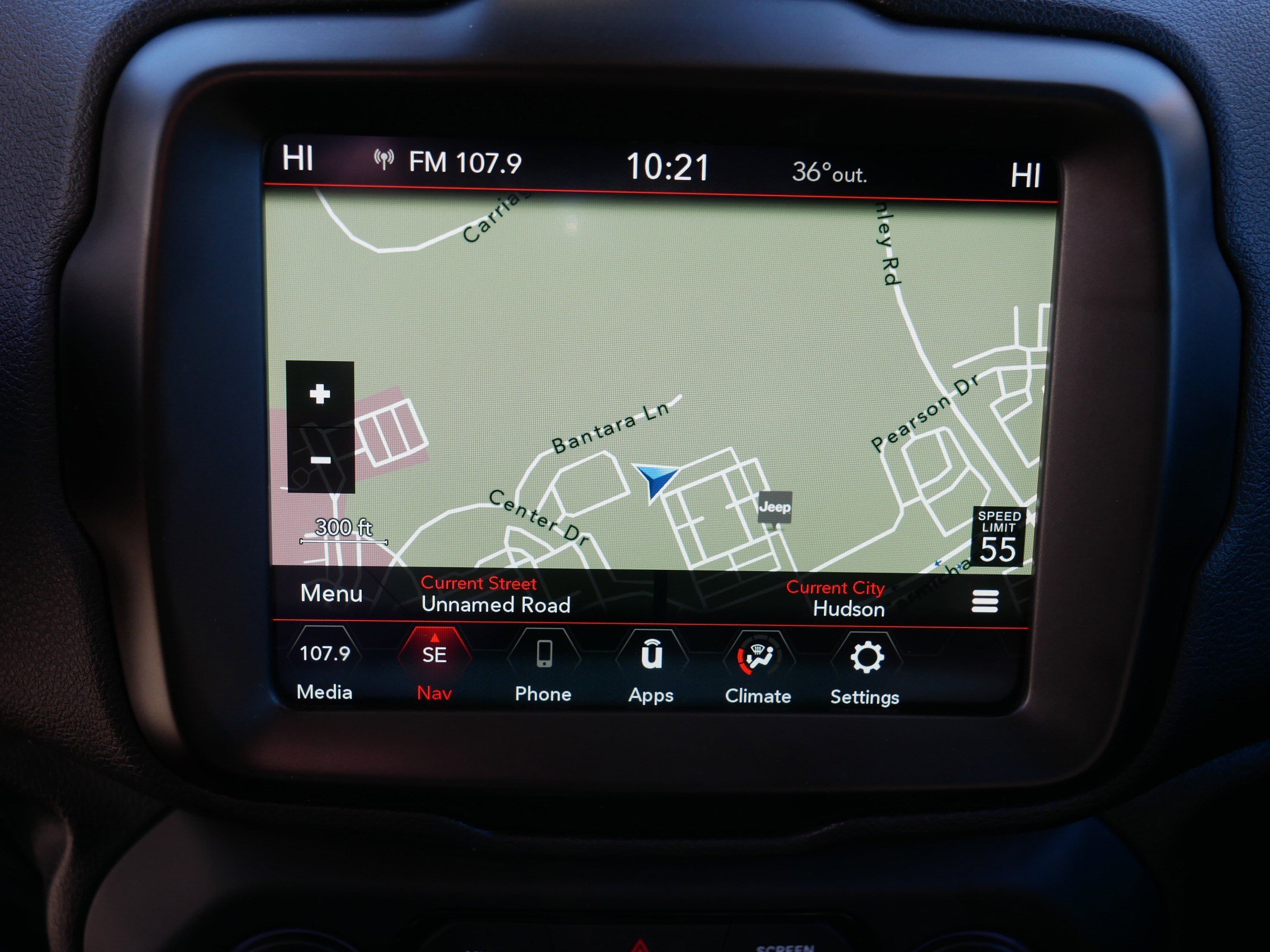 Used 2023 Jeep Renegade Latitude image 30