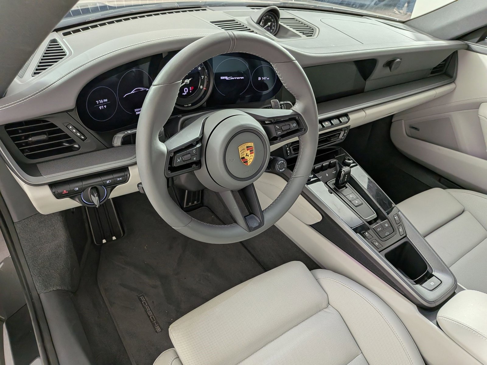 Certified 2022 Porsche 911 Carrera RWD image 4