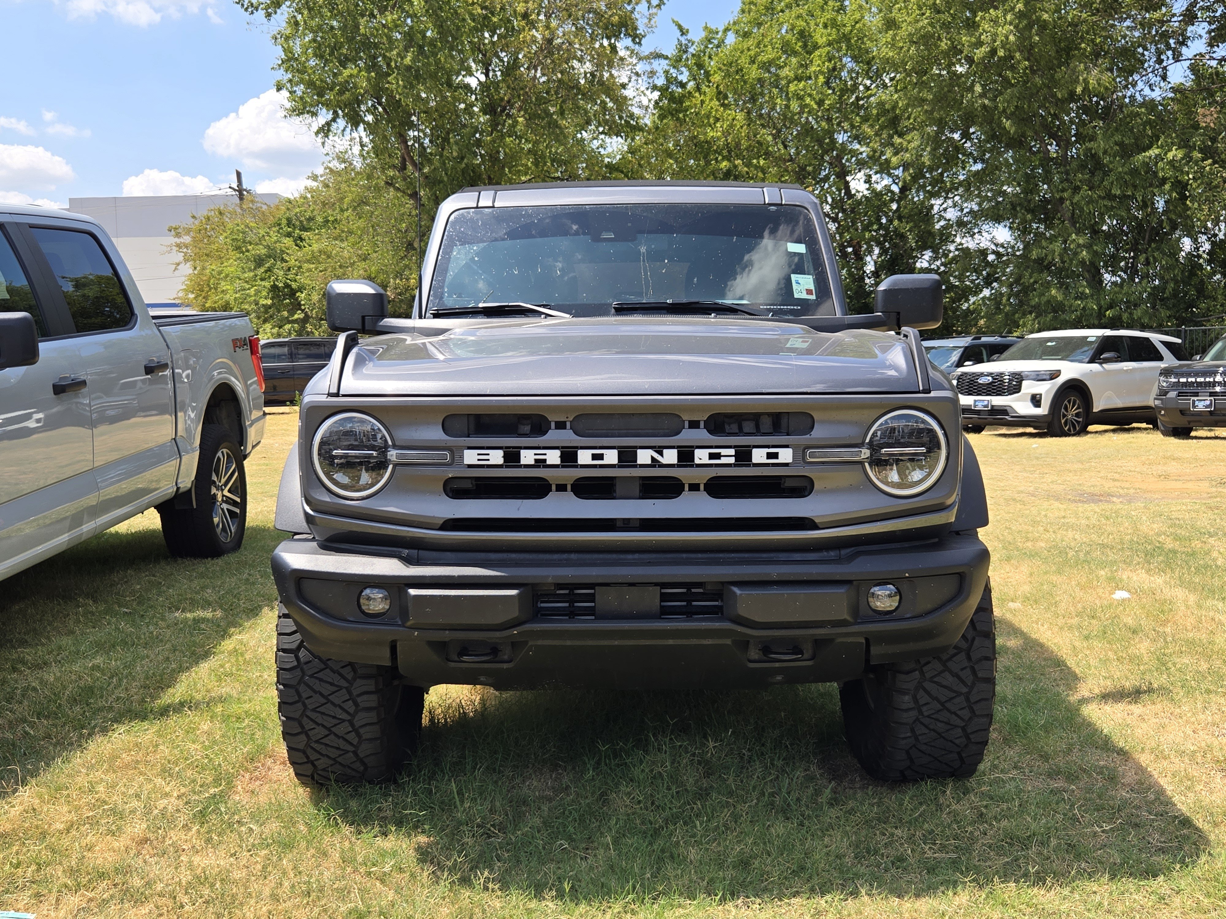 Used 2024 Ford Bronco Big Bend AWD/4WD image 2