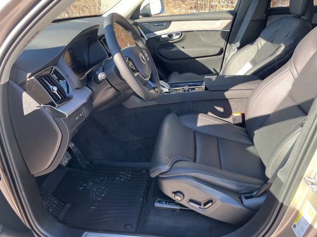 New 2026 Volvo XC90 T8 Ultra w/ Protection Package Premier image 25