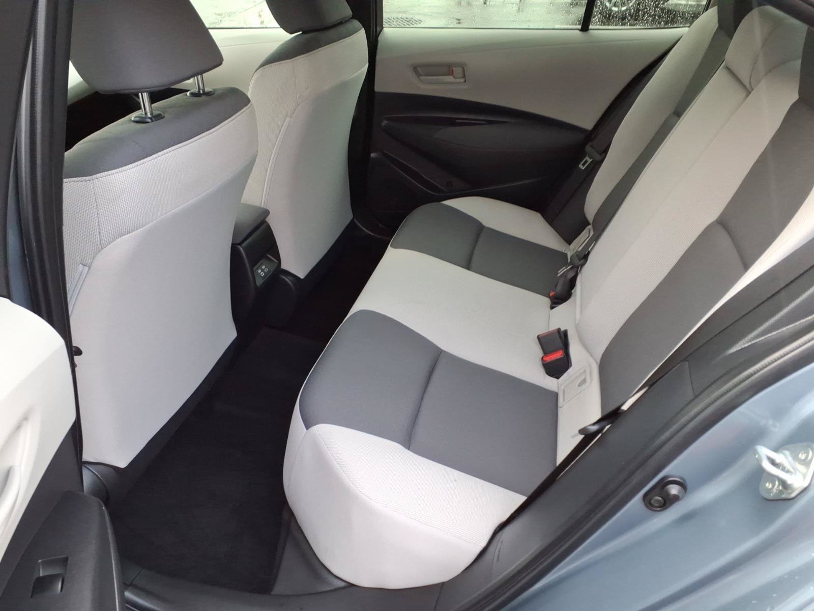 Used 2024 Toyota Corolla LE w/ LE Premium Package FWD image 10
