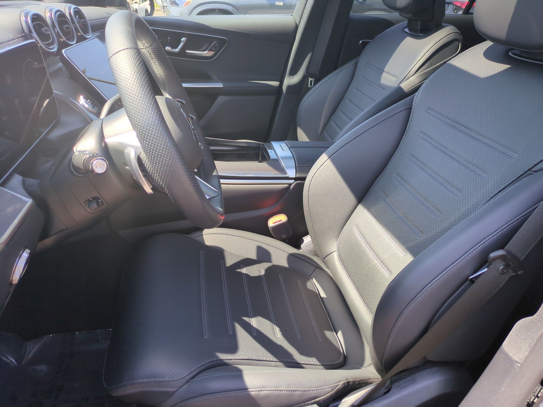Certified 2026 Mercedes-Benz GLC 300 4MATIC image 14