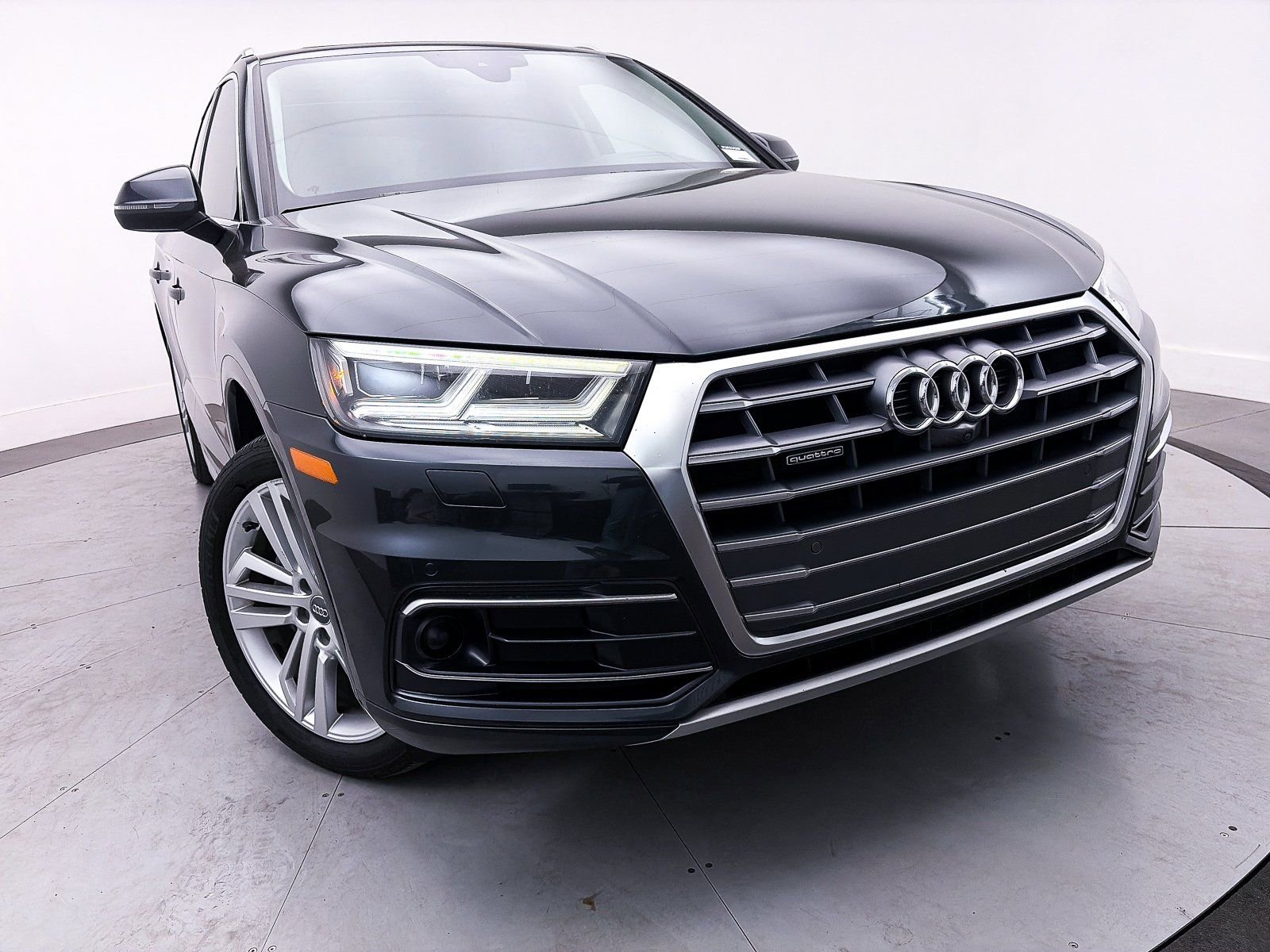 Used 2018 Audi Q5 Prestige w/ Prestige Package image 4