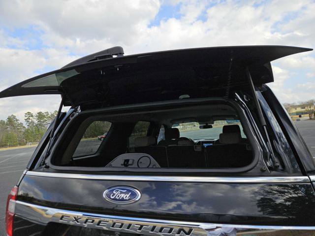 Used 2019 Ford Expedition XLT w/ Cargo Package image 31