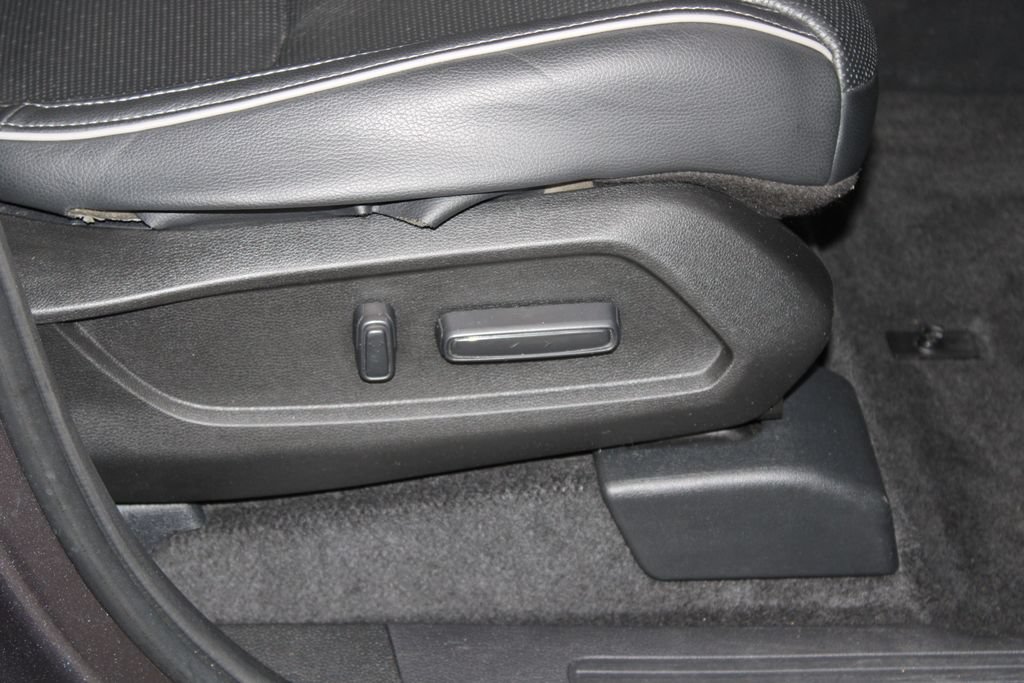 Used 2023 Honda Pilot Elite image 26