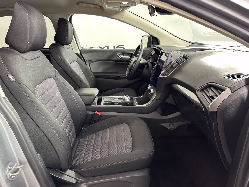 Used 2023 Ford Edge SE AWD/4WD image 19