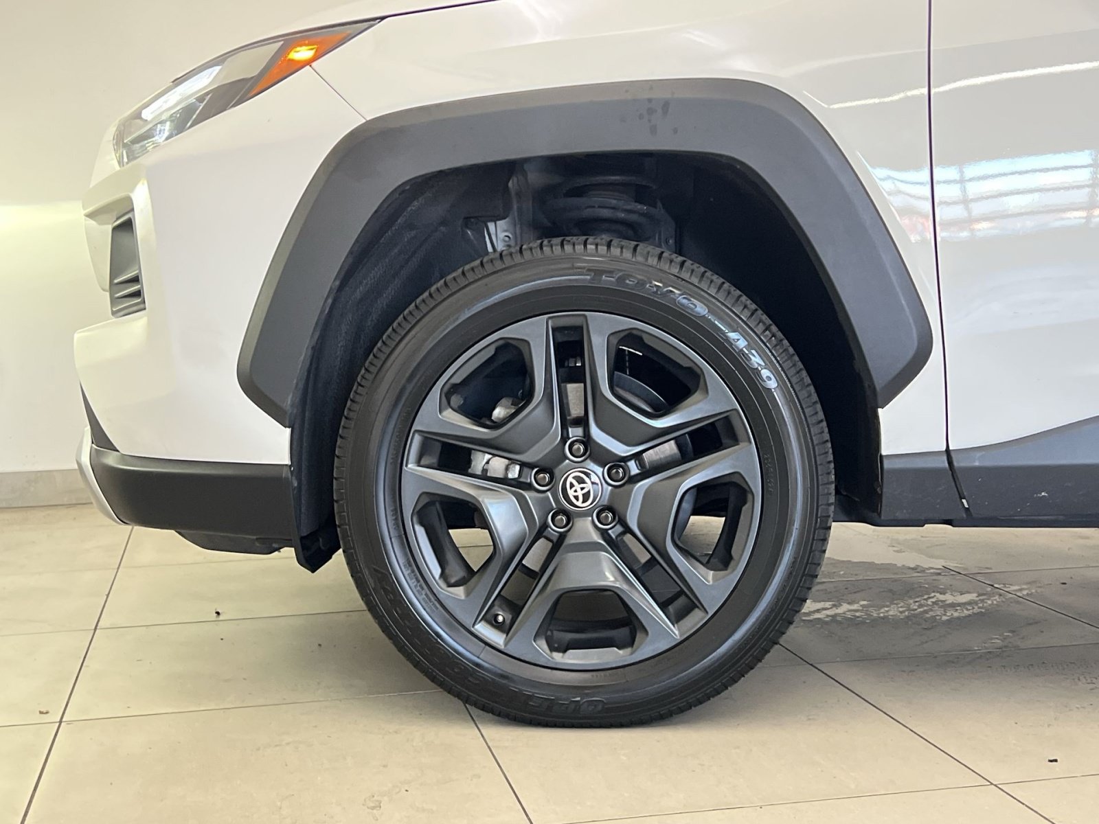 Used 2024 Toyota RAV4 Adventure AWD/4WD image 11