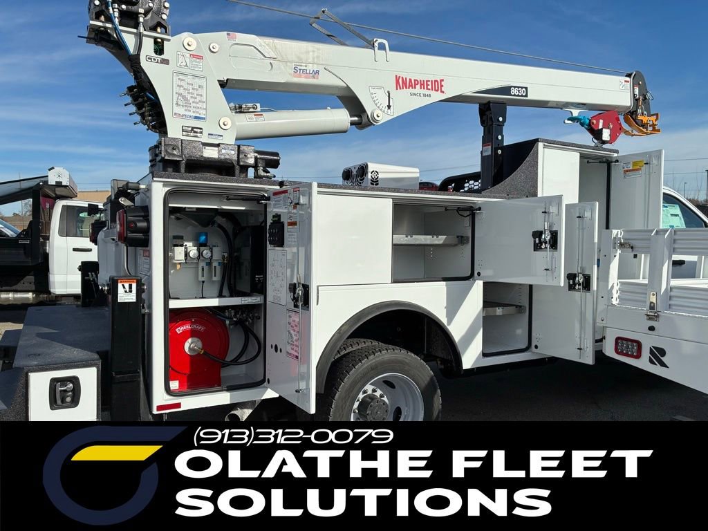 New 2026 Ford F550 4x4 Supercab Super Duty image 12