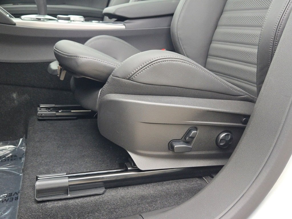 New 2025 Alfa Romeo Stelvio Sprint w/ Veloce Package image 24