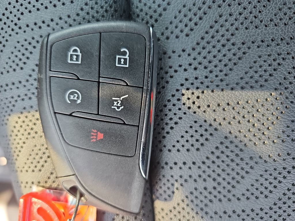 Used 2025 Chevrolet Equinox RS w/ Safety and Technology Package AWD/4WD image 35