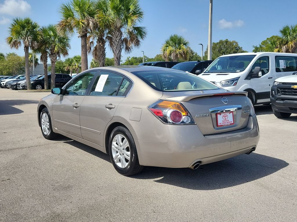 Used 2012 Nissan Altima 2.5 S w/ Special Edition Pkg FWD image 6