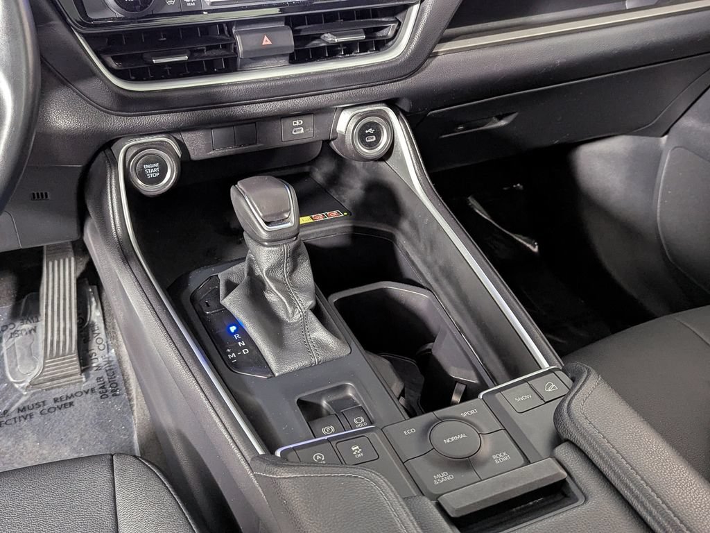 Used 2025 Toyota Grand Highlander AWD image 37