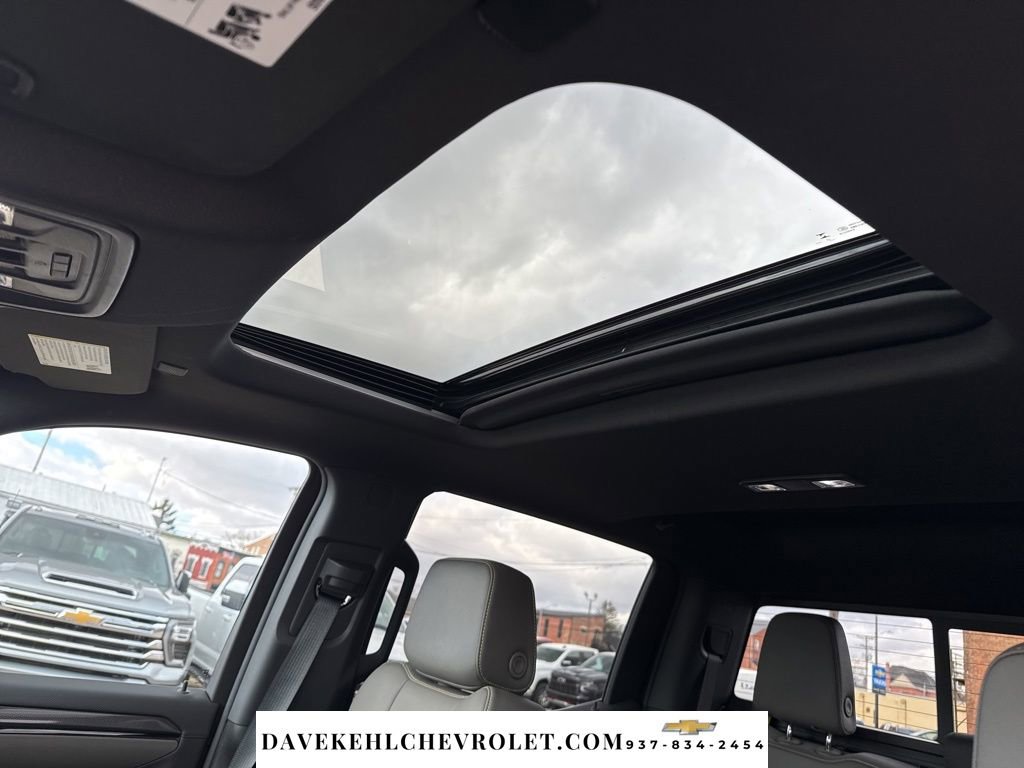 Used 2025 Chevrolet Silverado 1500 ZR2 w/ Technology Package image 23