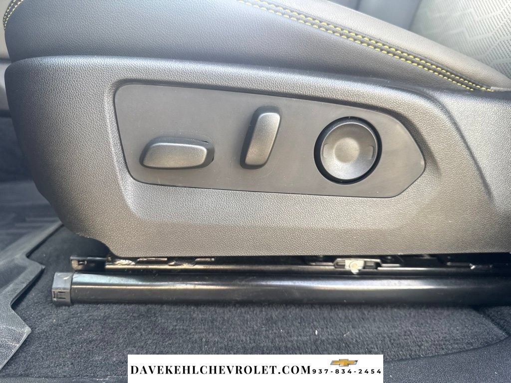 Used 2025 Chevrolet Colorado ZR2 w/ Technology Package AWD/4WD image 16