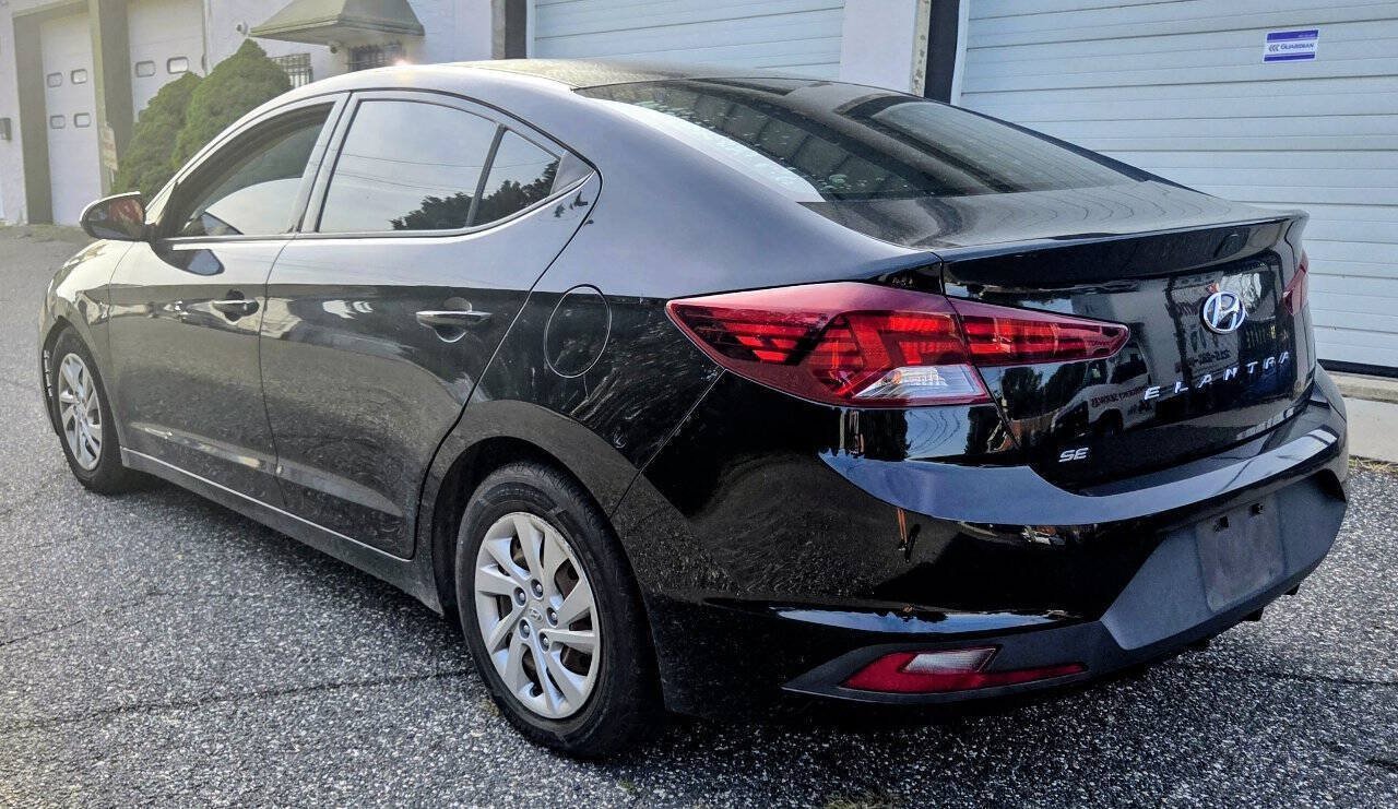 Used 2019 Hyundai Elantra SE FWD image 8