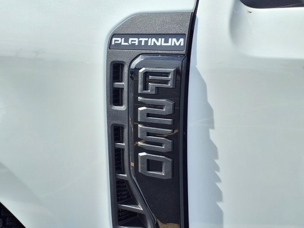 New 2026 Ford F250 Platinum AWD/4WD image 31