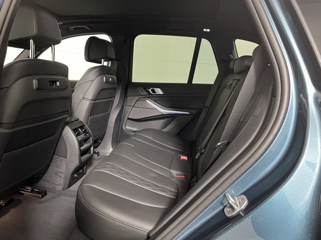 Used 2024 BMW X5 xDrive40i w/ Premium Package image 19