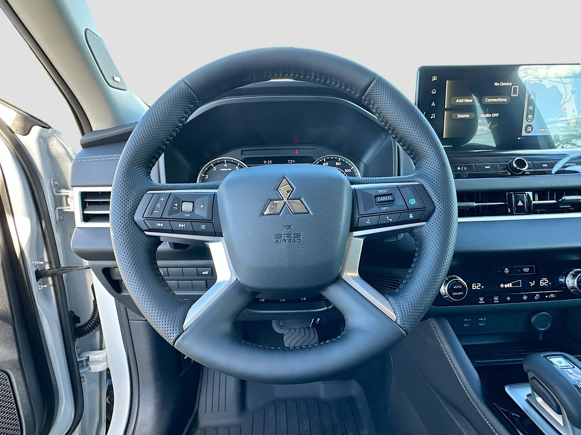 New 2026 Mitsubishi Outlander Trail Edition image 7