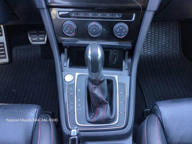 Used 2017 Volkswagen GTI SE image 20