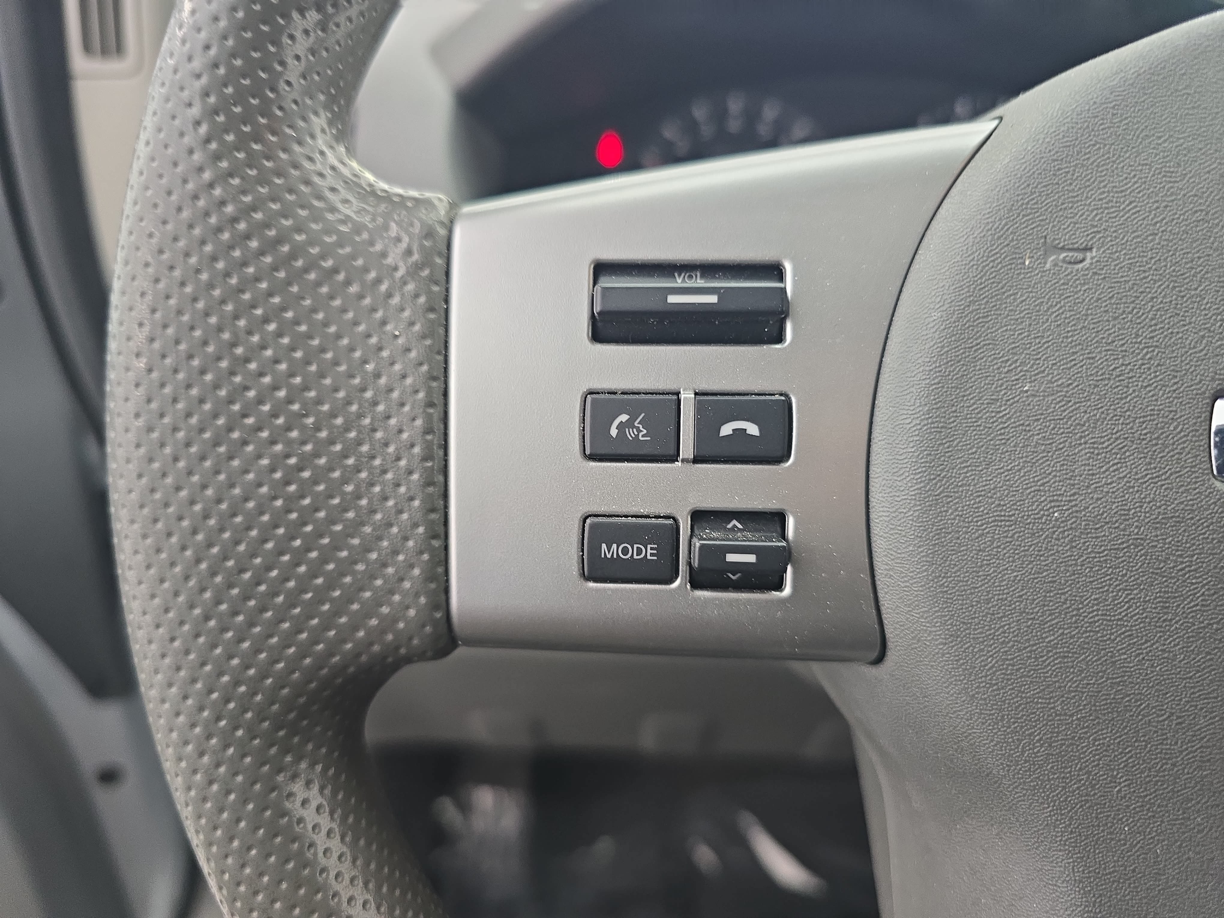 Certified 2020 Nissan Frontier SV RWD image 16