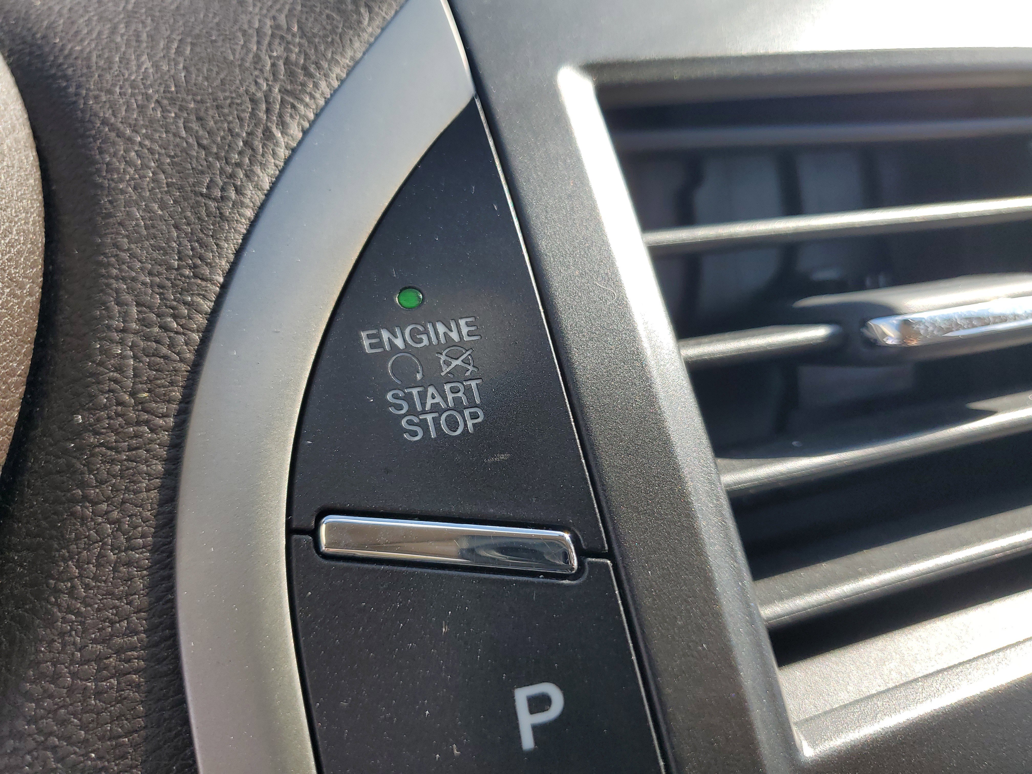 Used 2017 Lincoln MKC Premiere image 28