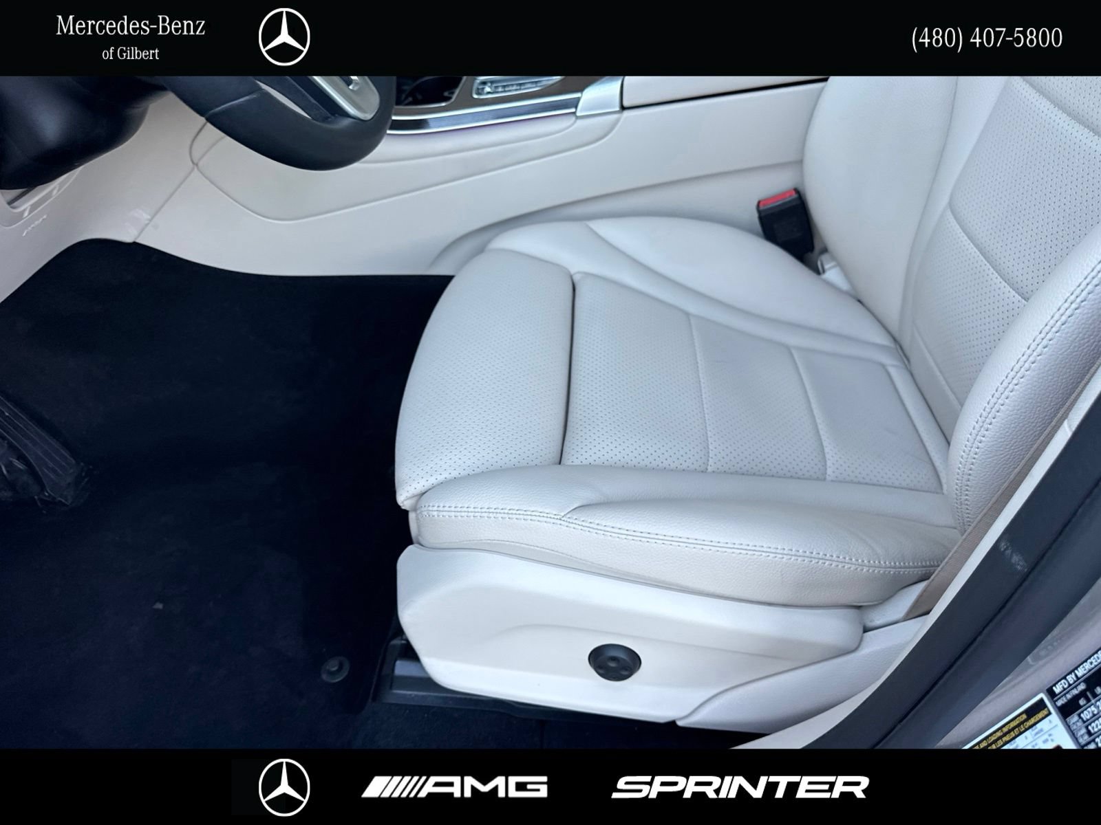 Used 2022 Mercedes-Benz GLC 300 w/ Premium Package Lite image 8