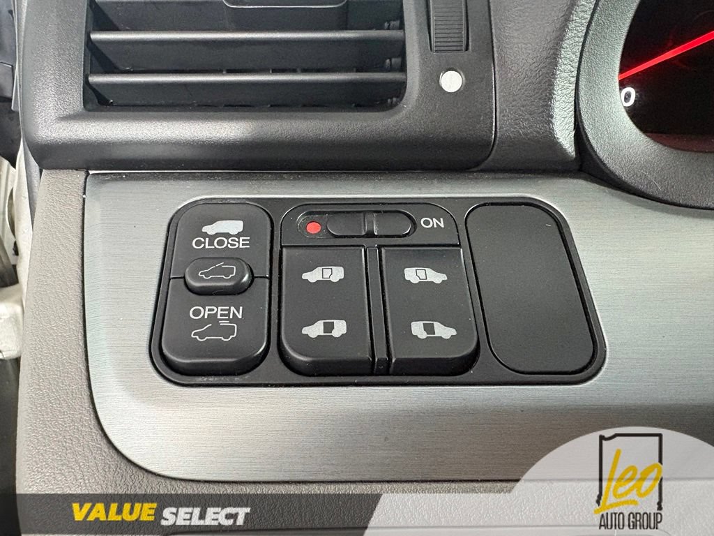 Used 2008 Honda Odyssey EX-L image 31