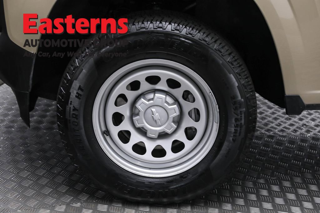 Used 2024 Chevrolet Colorado W/T image 30