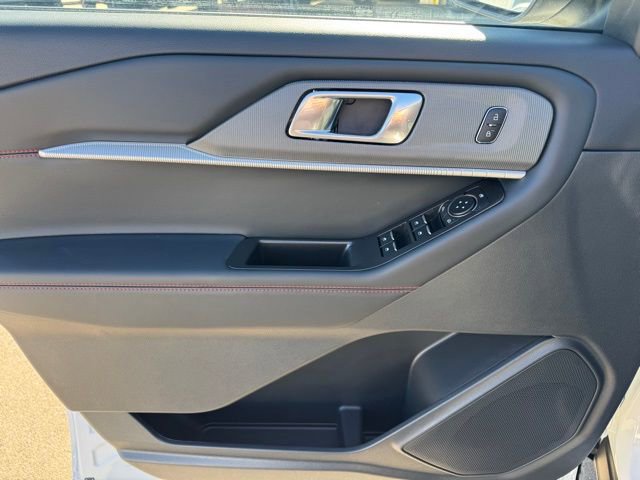 New 2026 Ford Explorer ST-Line image 15