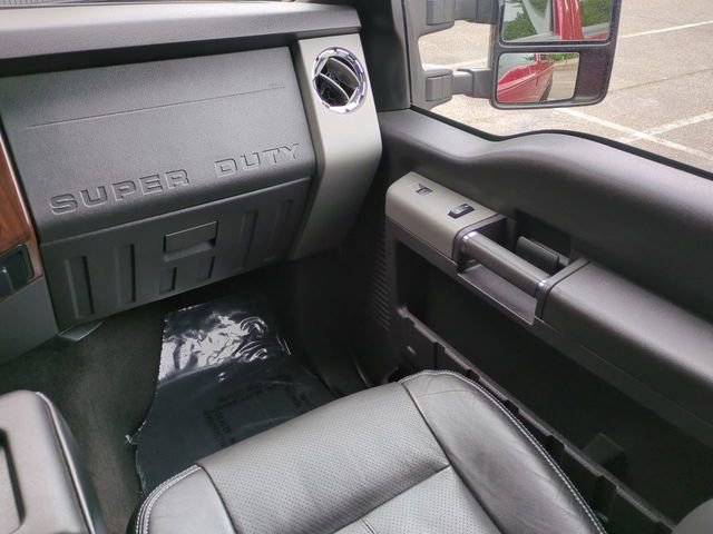 Used 2016 Ford F250 Lariat w/ Lariat Interior Package AWD/4WD image 17
