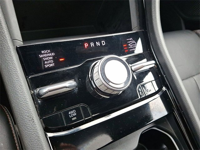 Used 2024 Jeep Grand Cherokee Summit image 12