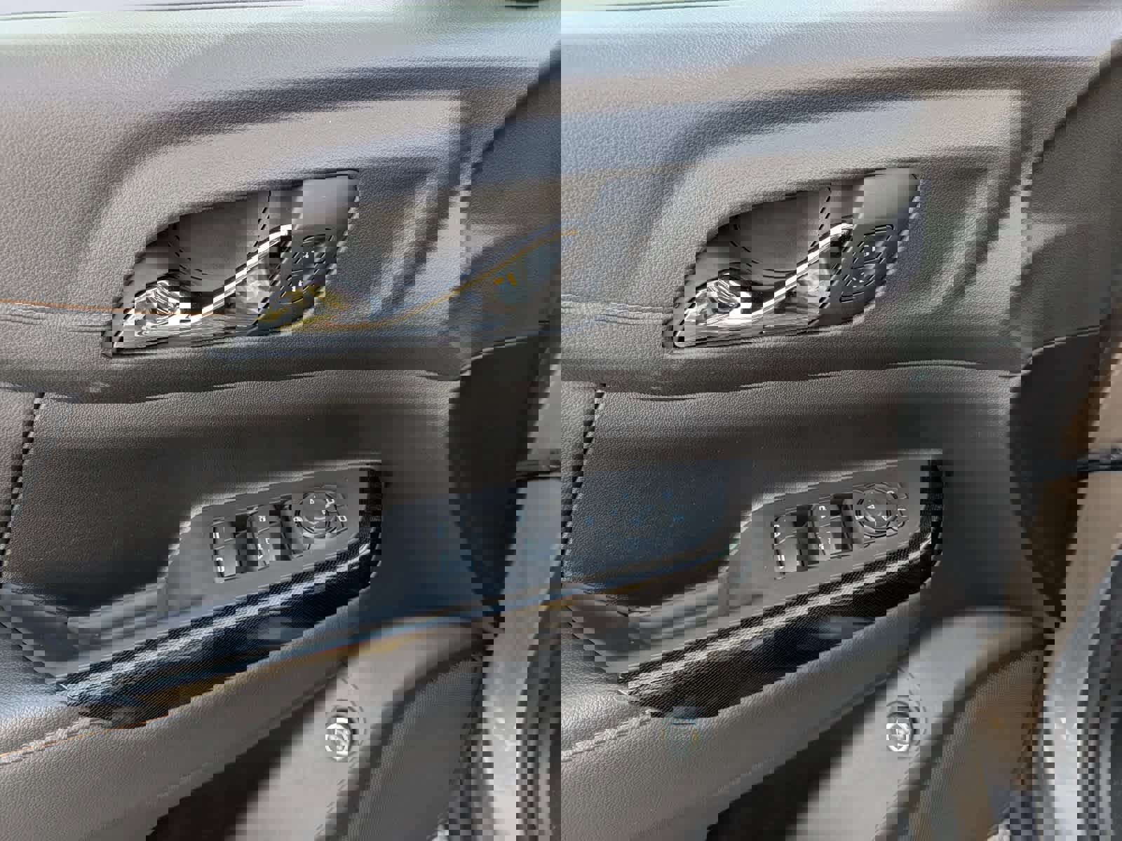 Certified 2023 GMC Acadia AT4 image 20