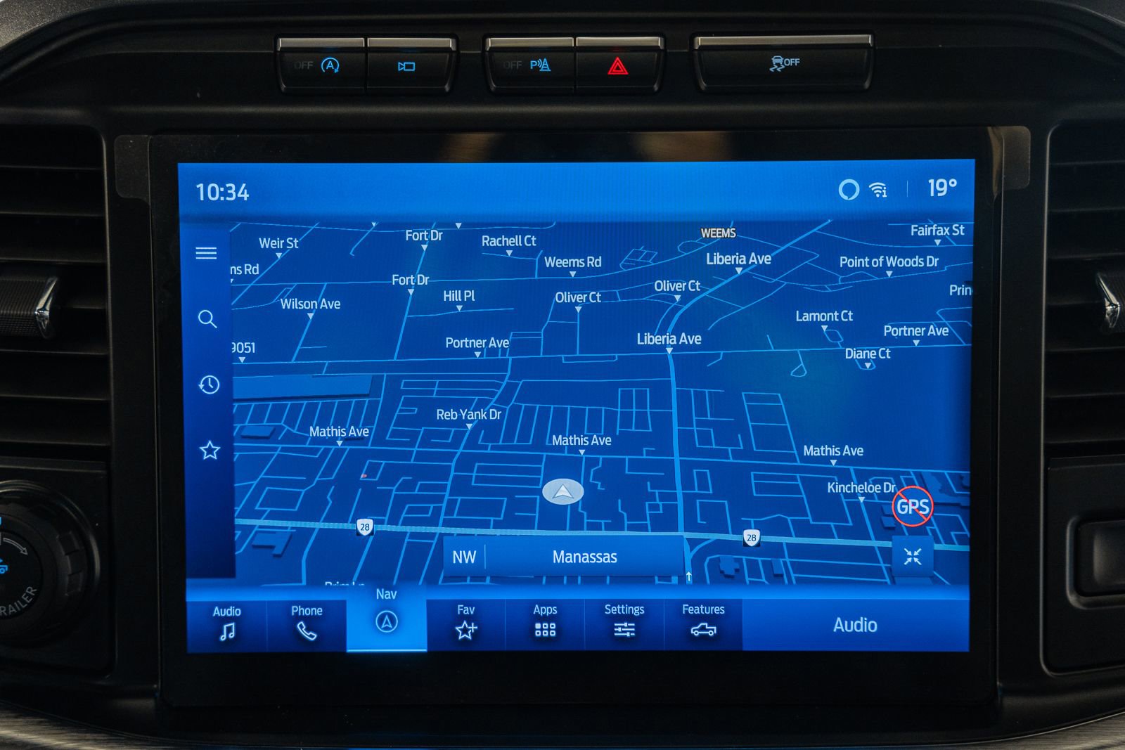 Certified 2023 Ford F150 Lariat w/ Equipment Group 502A High image 29