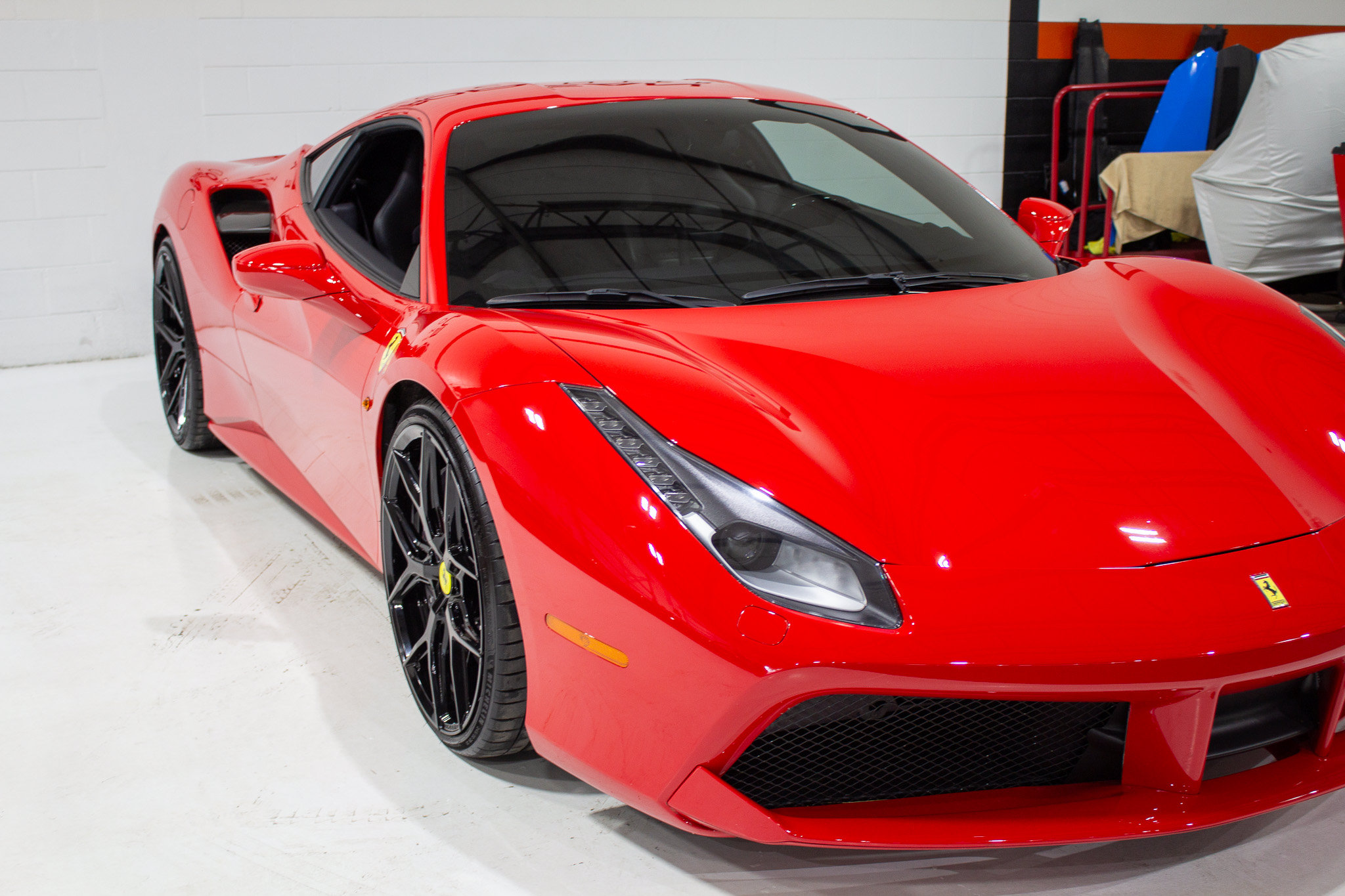 Used 2018 Ferrari 488 GTB RWD image 31