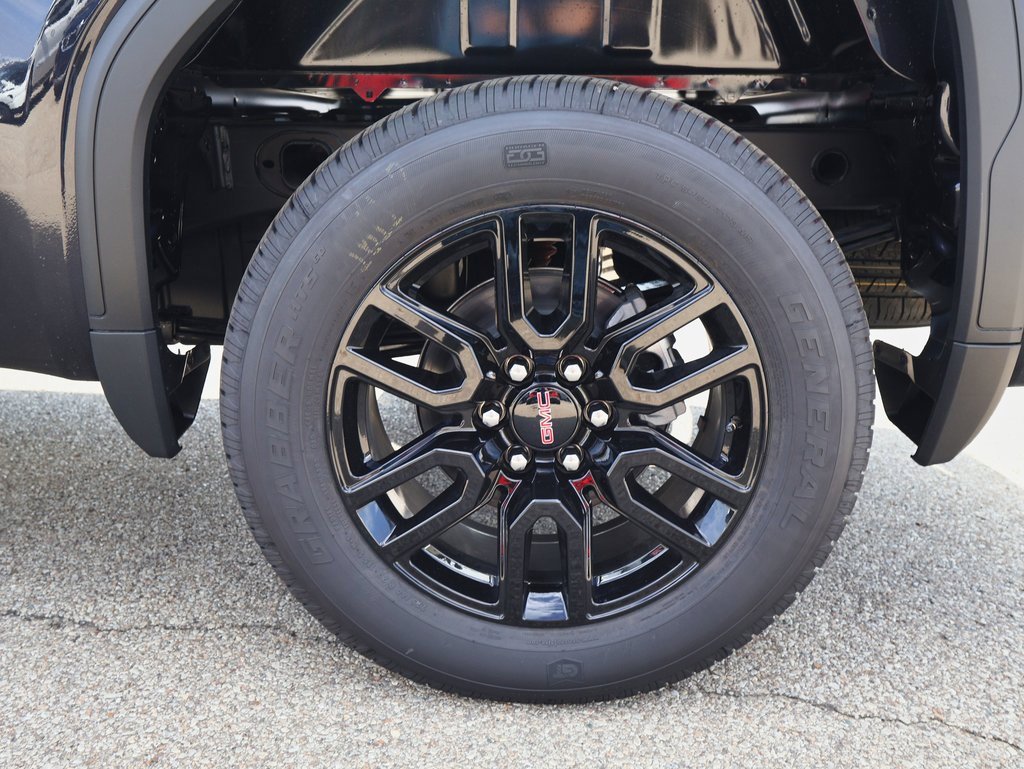 New 2026 GMC Sierra 1500 Elevation image 29