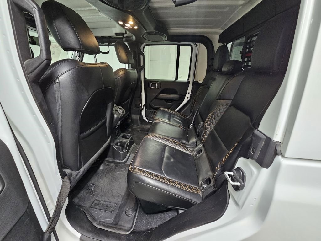 Used 2021 Jeep Gladiator Overland image 13