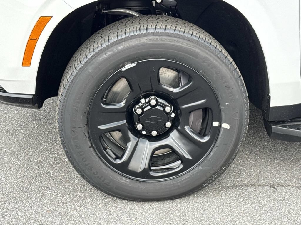 New 2026 Chevrolet Tahoe 4WD w/ 1FL Safety Package image 17