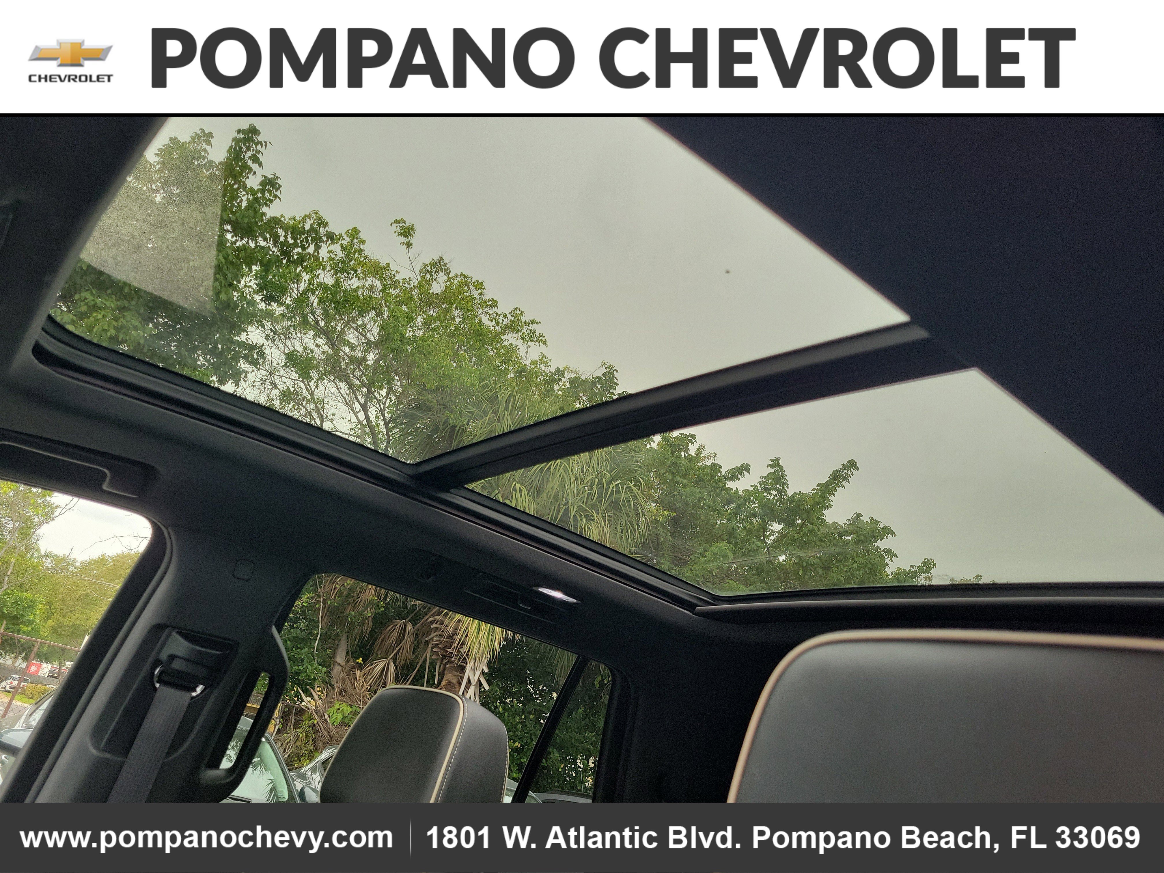 Used 2023 GMC Yukon SLT w/ SLT Premium Package image 26