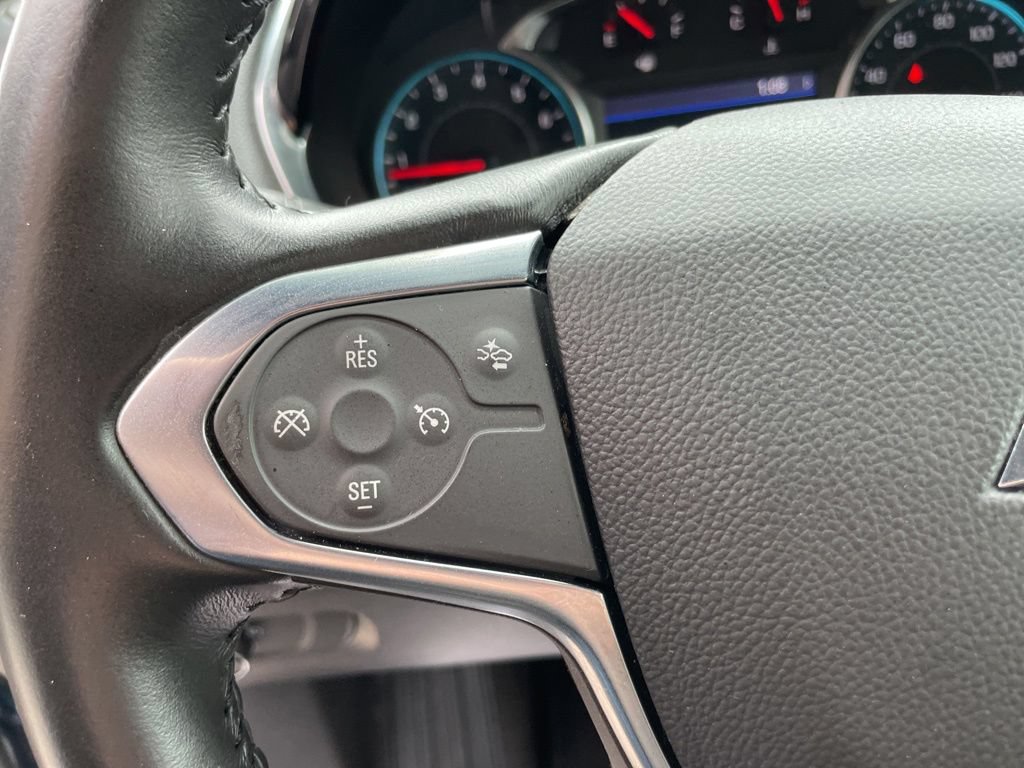 Used 2022 Chevrolet Traverse LT FWD image 46
