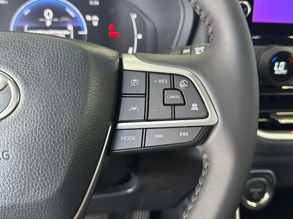 New 2026 Toyota Grand Highlander XLE FWD image 22