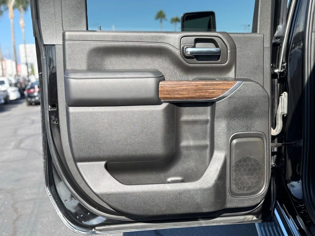 Used 2023 Chevrolet Silverado 2500 High Country w/ Safety Package II image 41