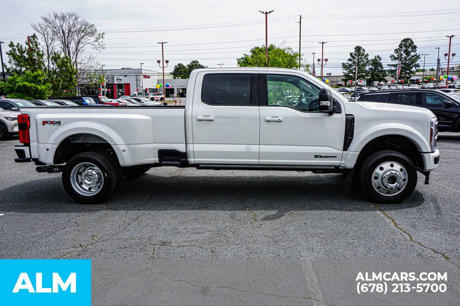 Used 2025 Ford F450 Platinum w/ FX4 Off-Road Package image 9