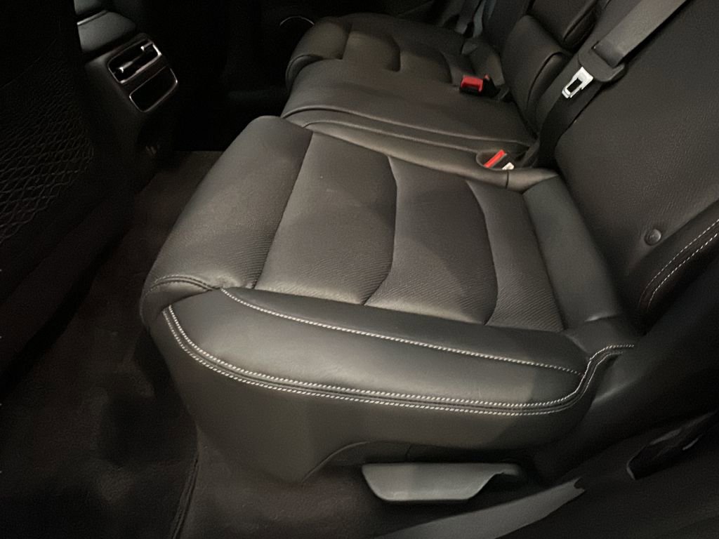 Certified 2026 Genesis GV70 2.5T Select image 14